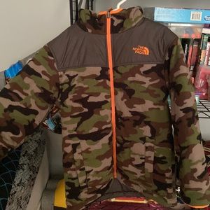 The North face boys, reversible jacket